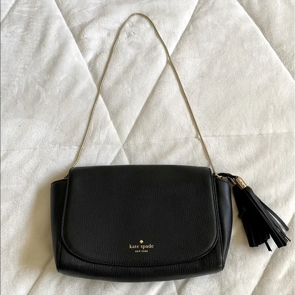 Kate Spade ♠️ purse - Picture 1 of 8